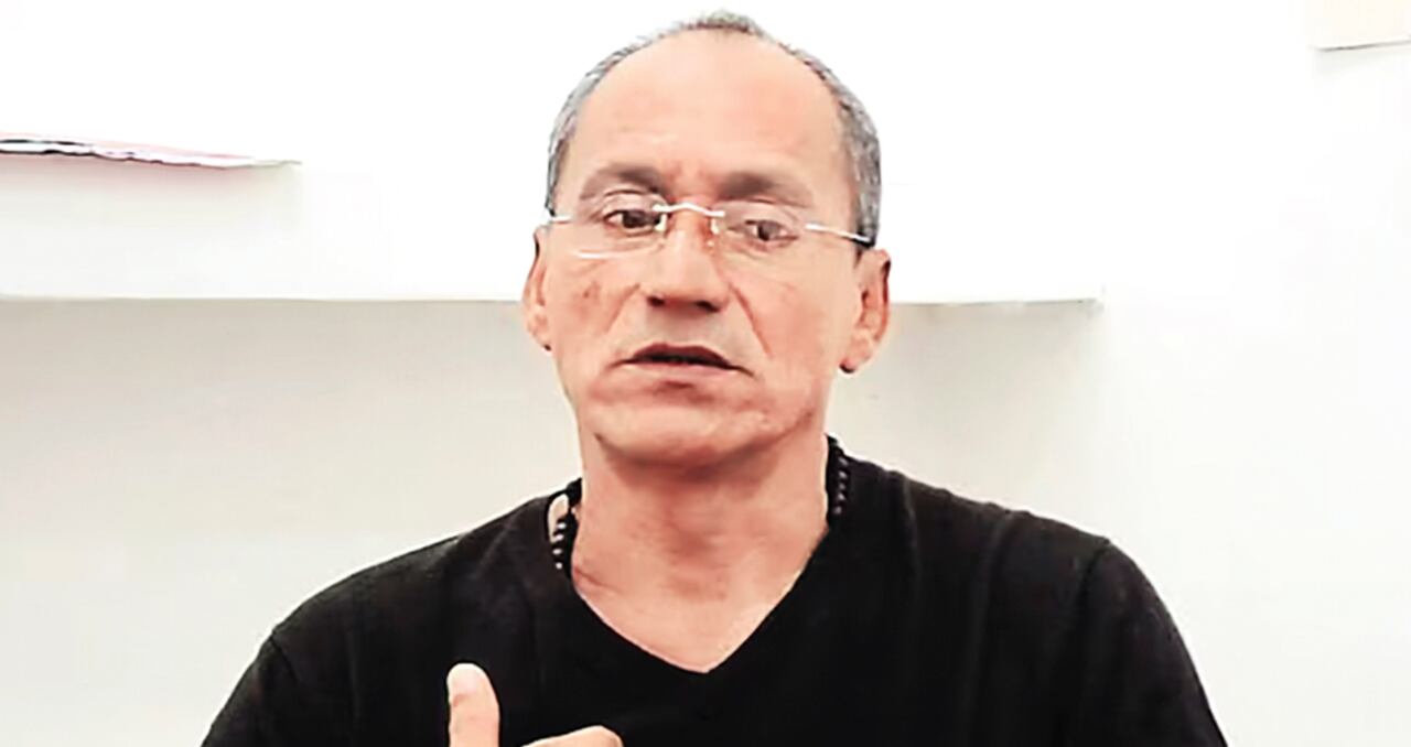 Carlos e. VélezExparamilitar