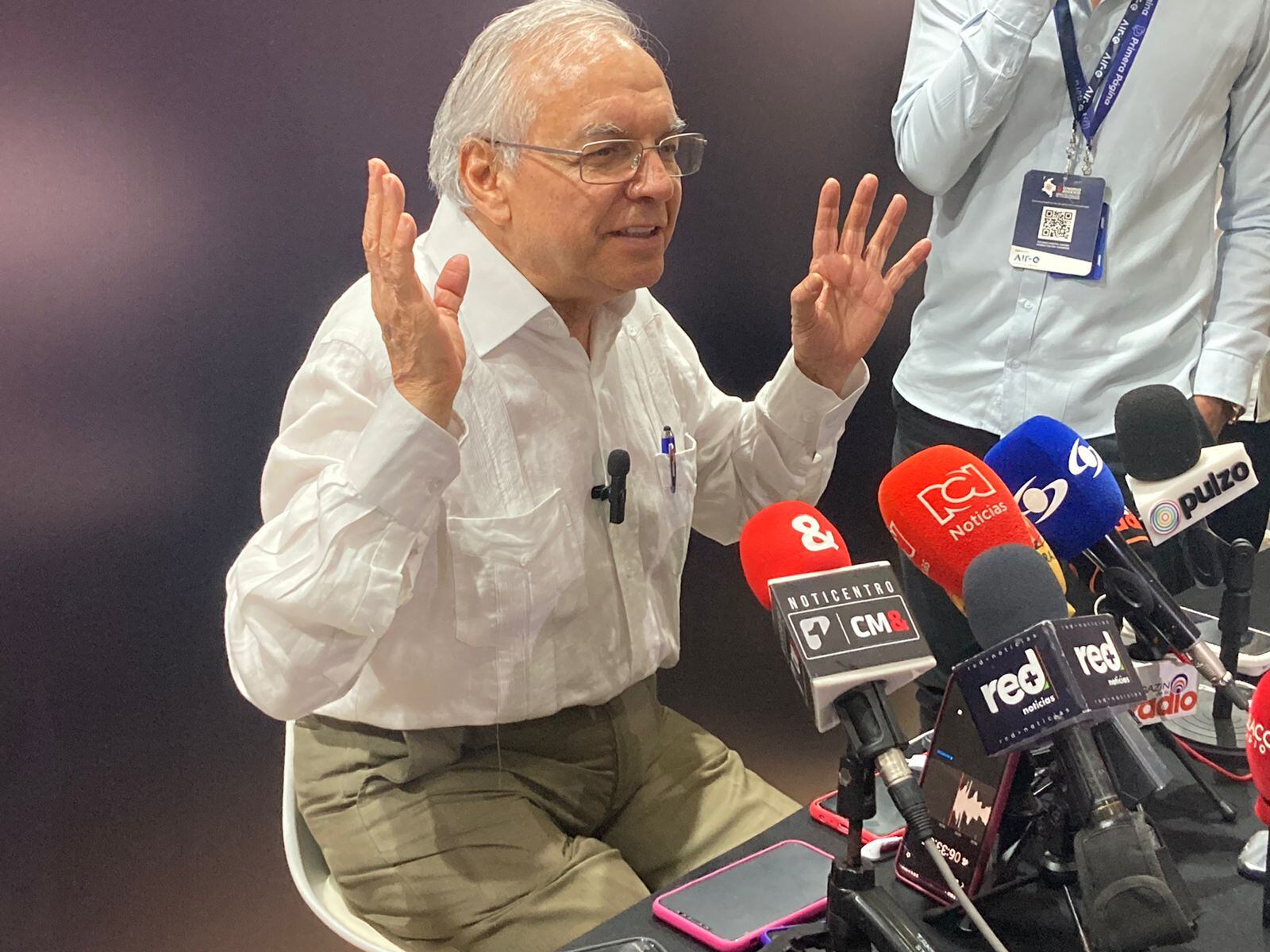 Ricardo Bonilla, ministro de Hacienda.