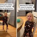 La niña que se volvió viral en TikTok por ver la escena del Rey Leon