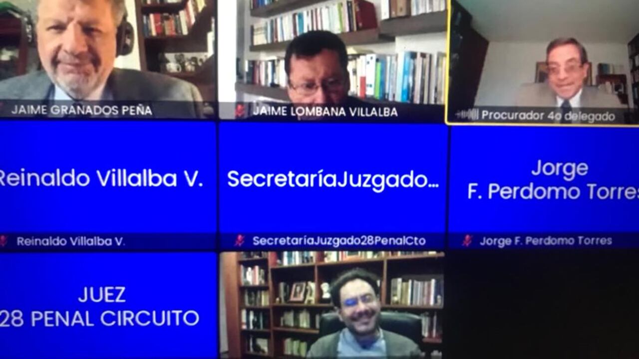 La Procuraduría llamó la atención del senador Iván Cepeda que se reía mientras el delegado del ministerio público presentaba sus argumentos.