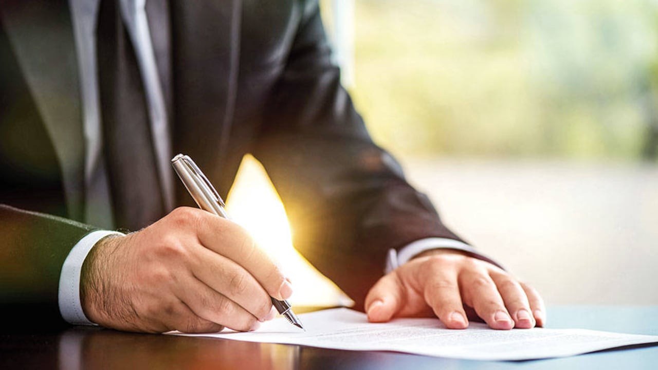 La hora de renegociar los contratos estatales