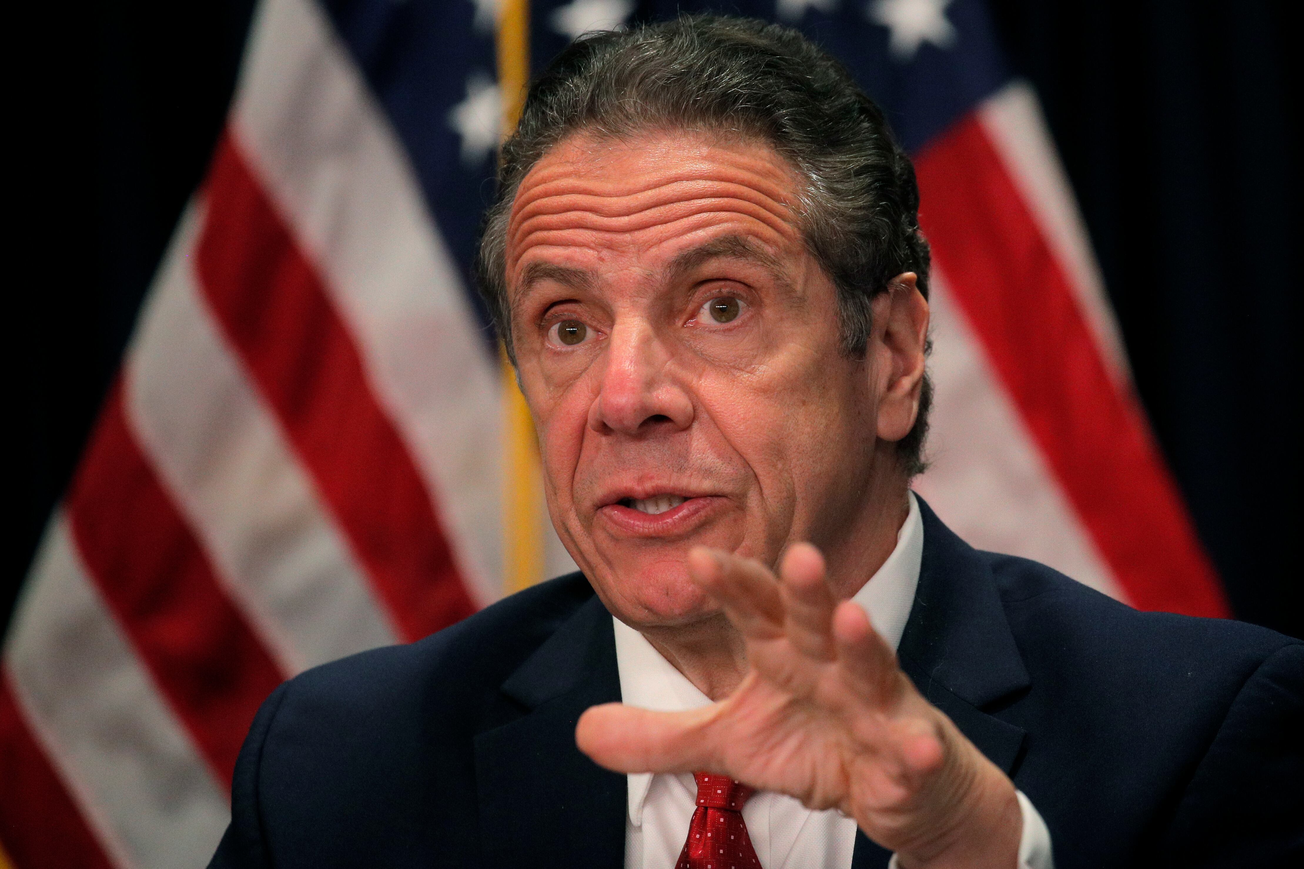 A la familia de Andrew Cuomo se le dio prioridad en pruebas de covid, según funcionarios de la salud