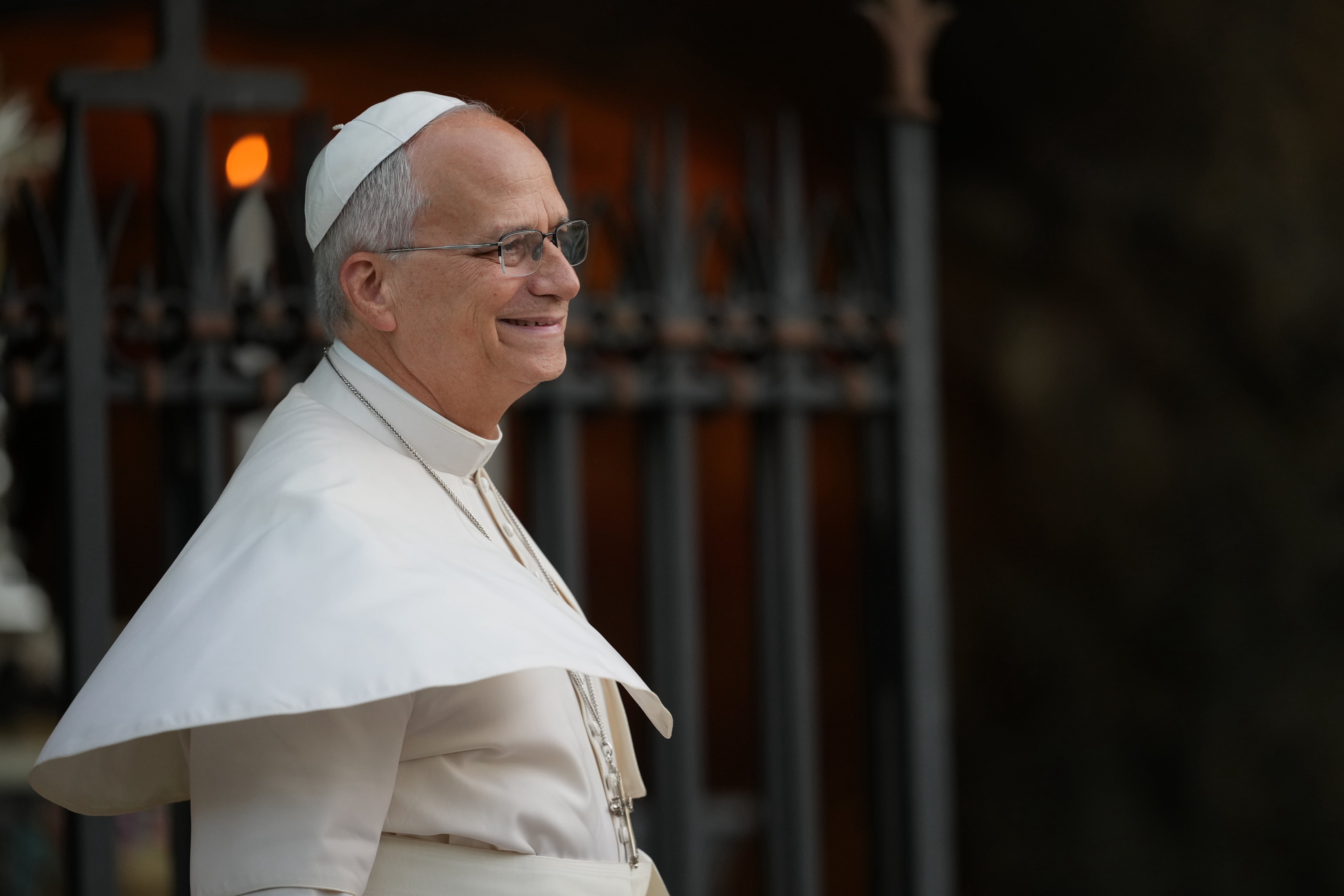 El papa León XIV anunció que se someterá a una cirugía la próxima semana.