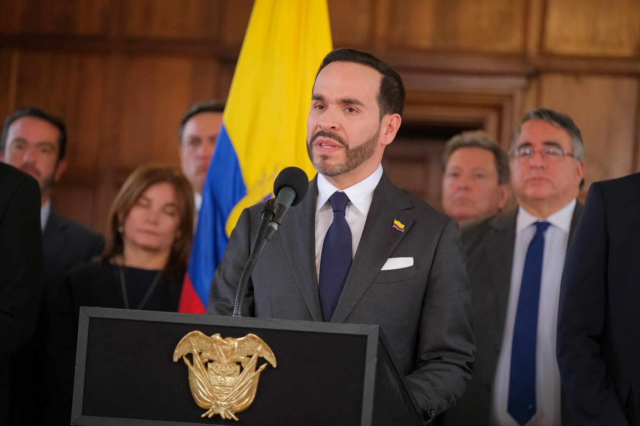 El presidente Abelardo De La Espriella durante una reunión sobre la reconstrucción por el terremoto.