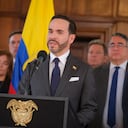 El presidente Abelardo De La Espriella durante una reunión sobre la reconstrucción por el terremoto.