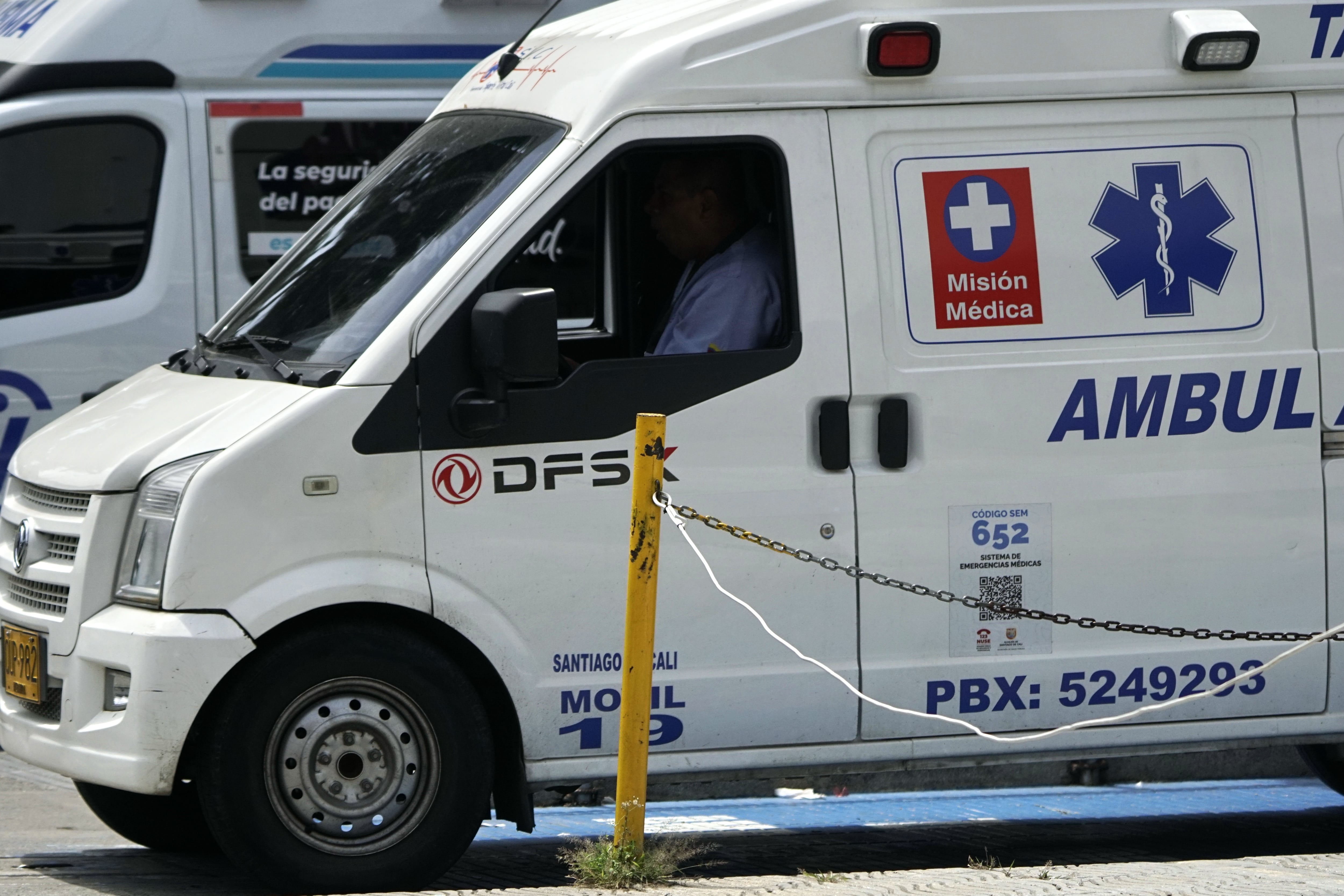 Alcaldía de Cali refuerza el control sobre ambulancias con código QR de seguimiento. Foto Jorge Orozco