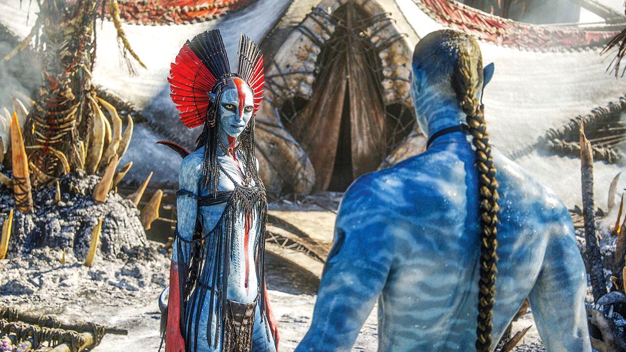 Avatar: fuego y cenizas mira al lado oscuro y quemado de este universo, sin que esto signifique que se quede ahí.