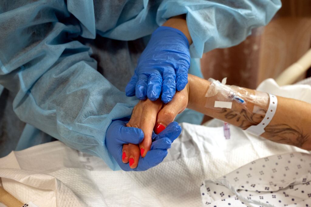 Una mujer en estado de coma en Alexandria, Virginia, el 18 de diciembre de 2022