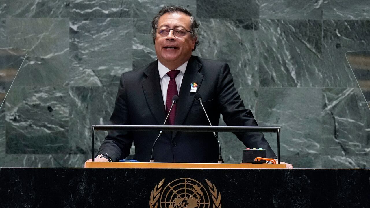 El presidente de Colombia, Gustavo Petro Urrego, se dirige al 79º período de sesiones de la Asamblea General de las Naciones Unidas, el martes 24 de septiembre de 2024. (Foto AP/Richard Drew)