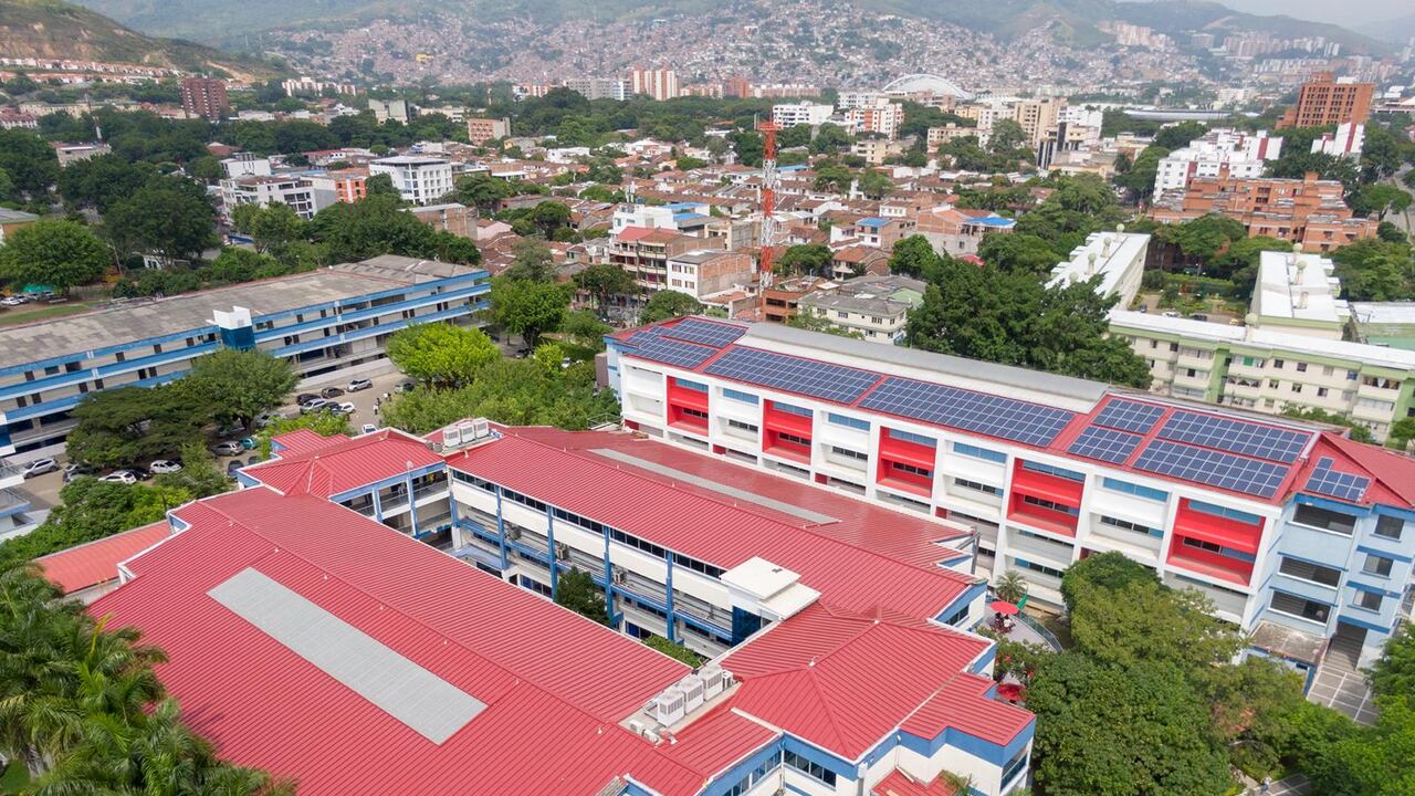 Campus Universidad Santiago de Cali.