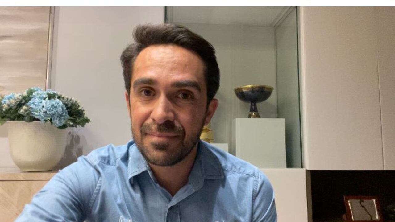 Alberto Contador analiza la etapa 8 de la Vuelta a España.