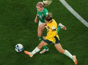 Denise O'Sullivan frente a Australia.