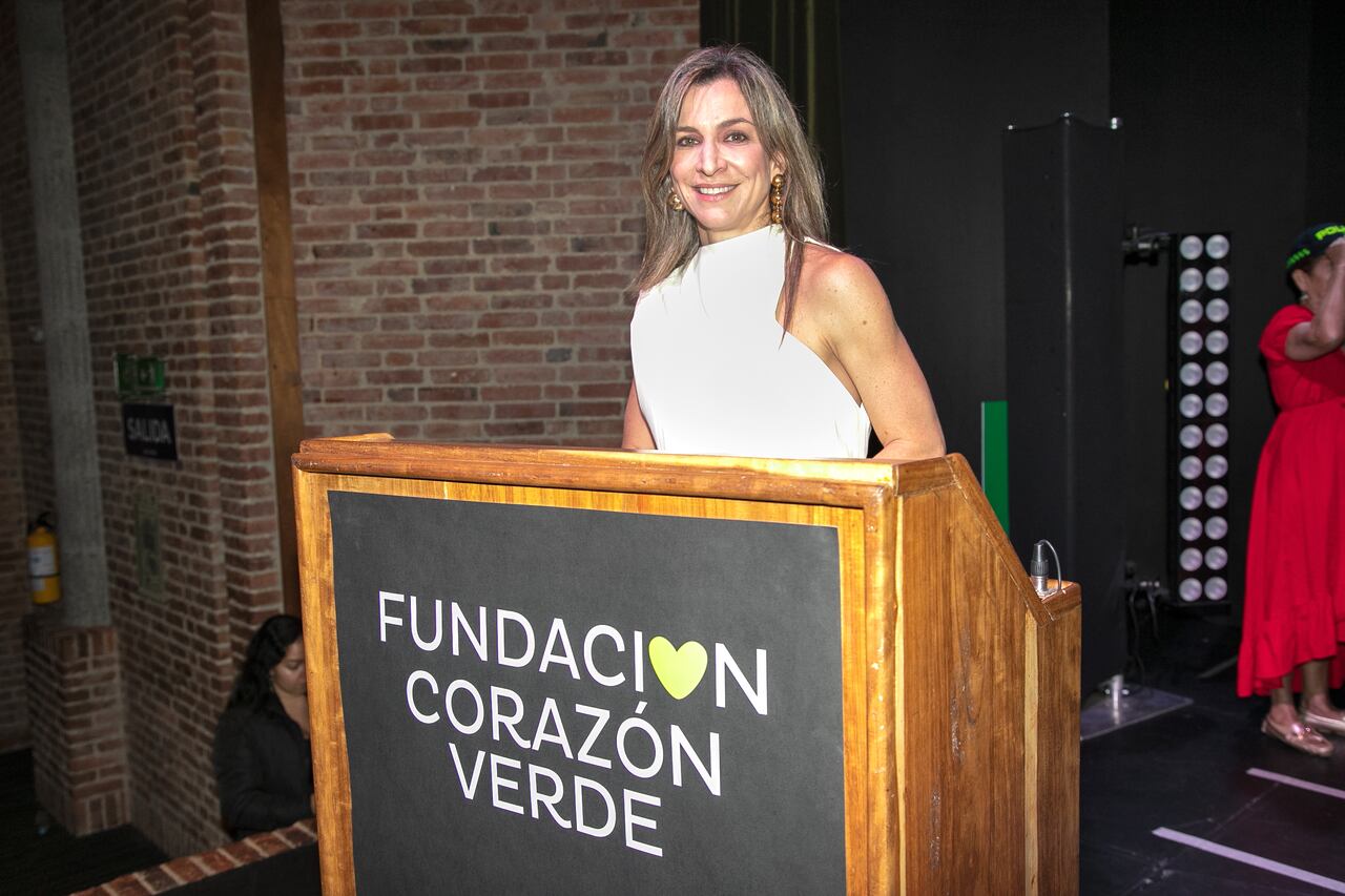 Premio al mejor Policia de Colombia , Cristina Botero