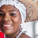 En el Pacífico sobresalen especialmente las mujeres populares.