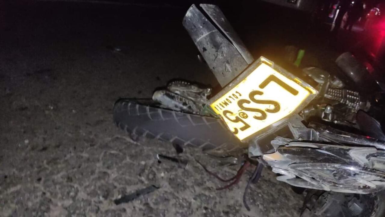 Accidente de tránsito en la vía Socorro- Oiba, Santander.