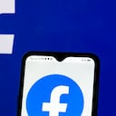 En esta ilustración fotográfica se ve el logotipo de Facebook, Inc.