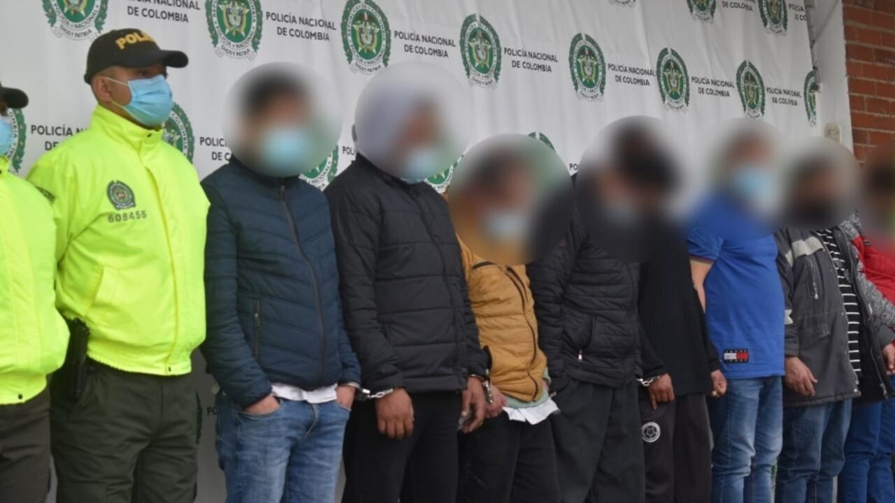 Después de 9 meses de investigación, las autoridades lograron desarticular la estructura criminal 'Las vegas', señalada de proxenetismo en Bogotá.