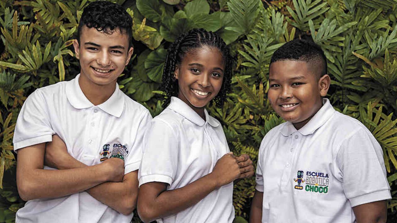 Su departamento los recibió con orgullo tras nueve días de un viaje lleno de aprendizaje y creatividad.