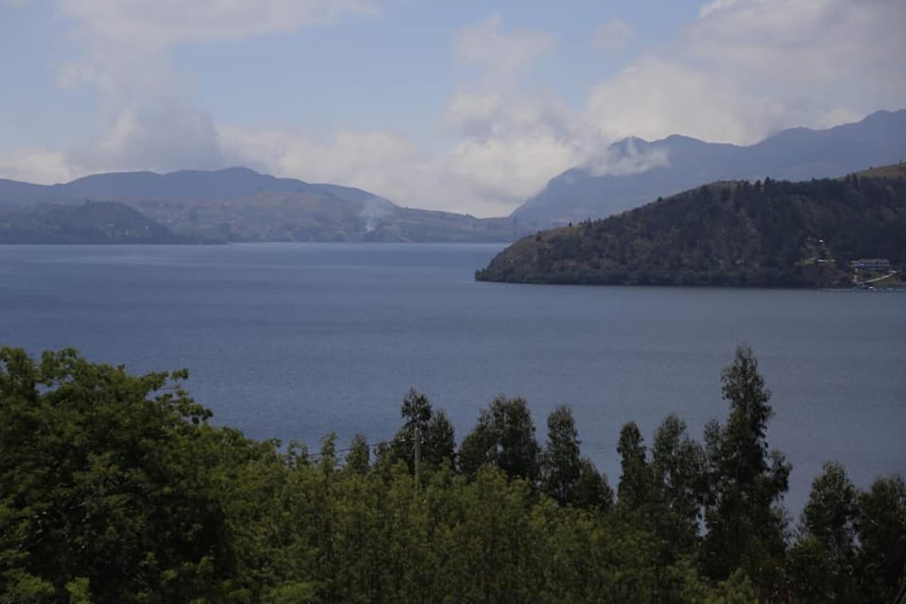 Laguna de Tota en el departamento de Boyacá