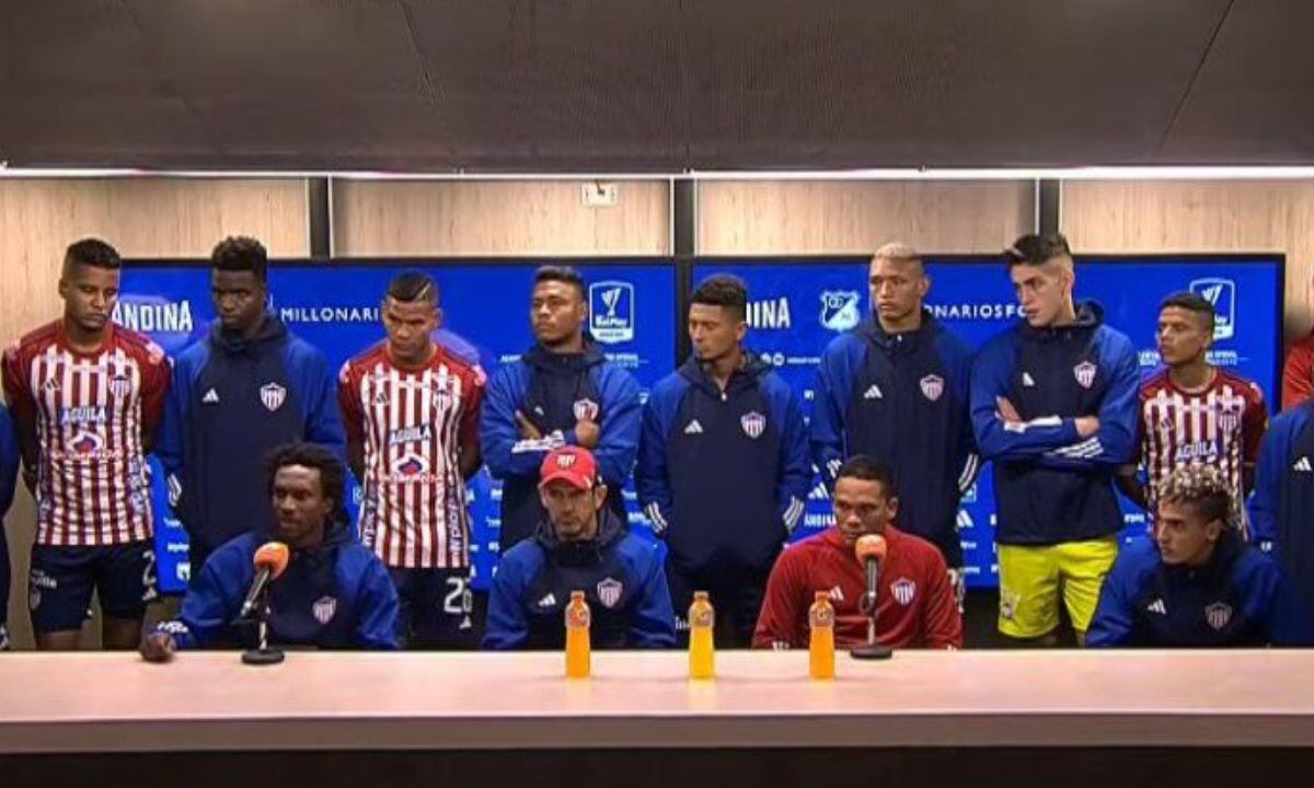 Carlos Bacca habla de polémica en El Campín.