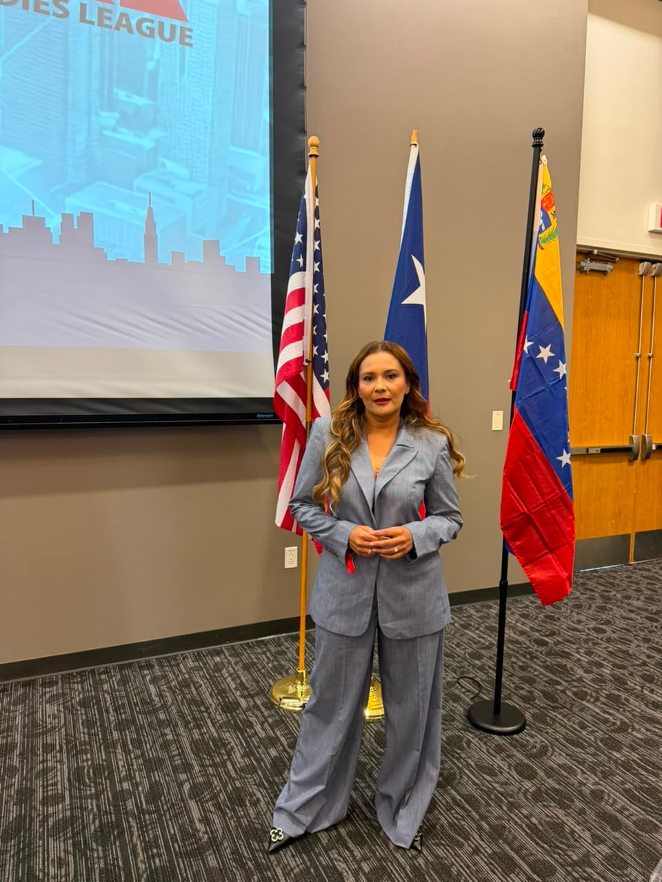Andreína García, gerente del Plan Departamental de Agua de La Guajira, estuvo en la Universidad de Houston compartiendo la experiencia del proyecto La Gloria, en Manaure.