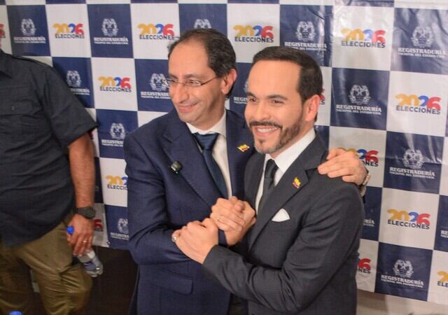 De izquierda a derecha: José Manuel Retrepo y Abelardo de la Espriella.