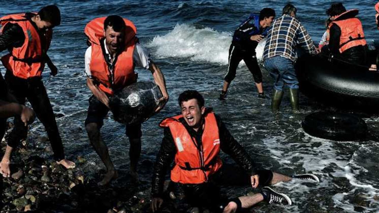 Imagen de referencia de 240 migrantes rescatados en Grecia.