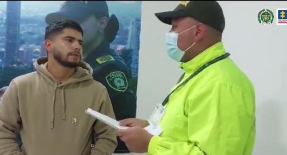 Su padre, alias “Don Mario”, fue extraditado en 2018 a Estados Unidos luego de liderar el cártel Clan del Golfo. Fue uno de los narcos más buscados.