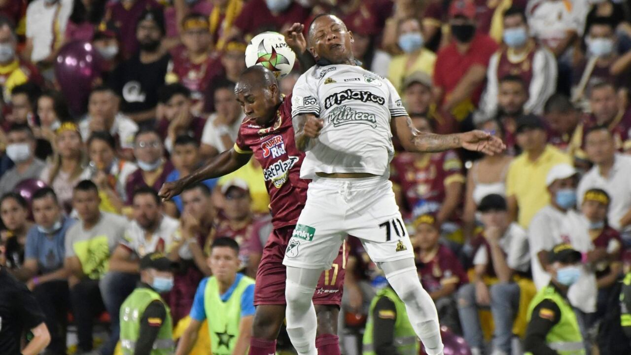 El cuadro azucarero se fue adelante en el marcador después de un penal decretado.