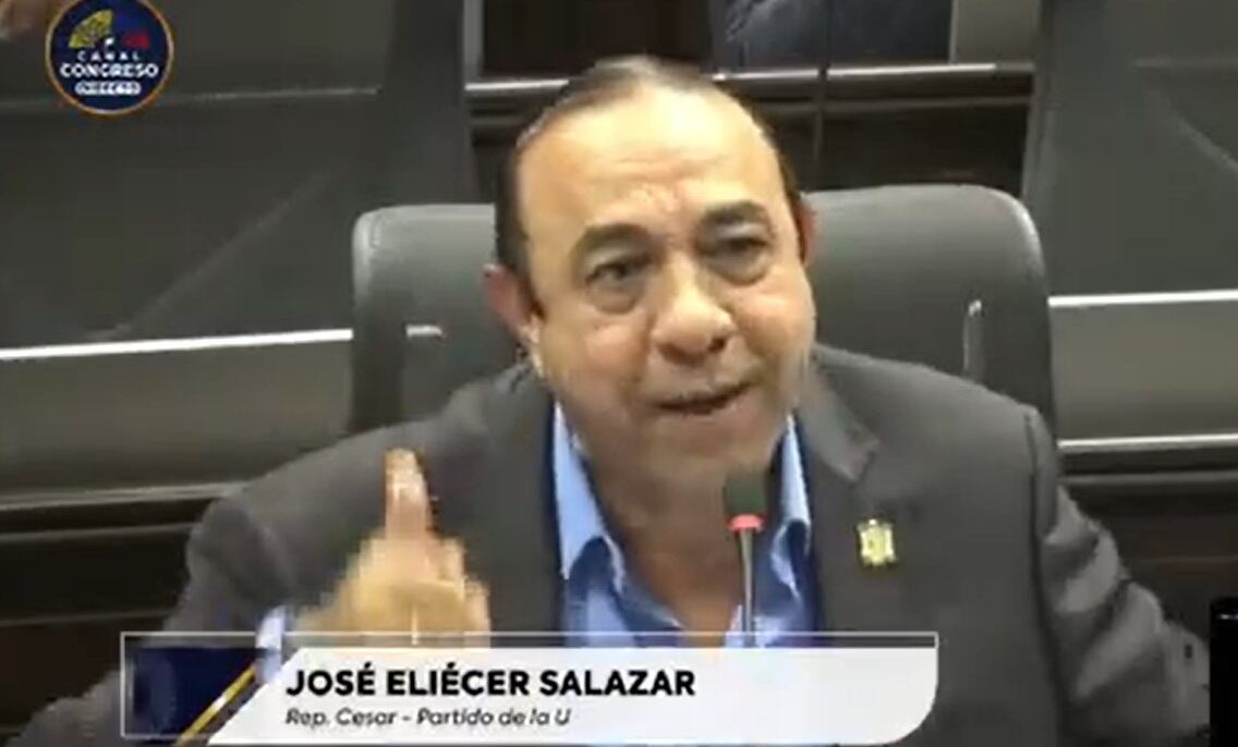 La reforma pasó por pupitrazo y fue criticada por Juvinao.