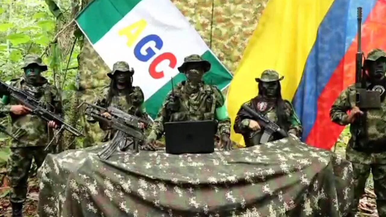 En un video, las Autodefensas Gaitanistas de Colombia mostraron su apoyo al paro nacional.