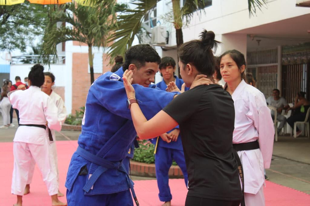 Esta jornada busca incentivar el deporte y la sana convivencia.