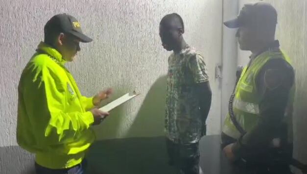 Capturaron a uno de los sicarios más temidos de Candelaria, Valle: tiene 19 años y un prontuario que produce horror.