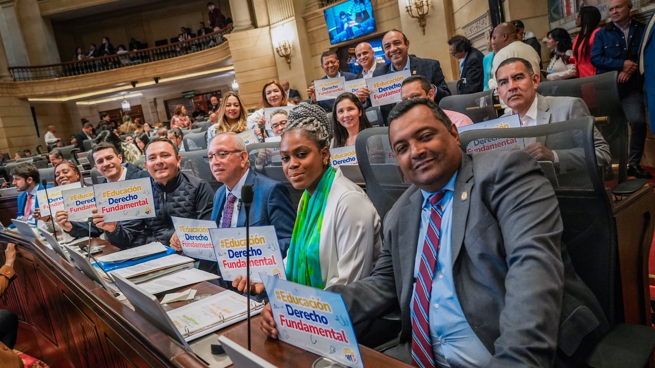 Discusión de reforma a la educación