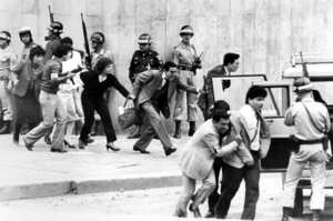 Toma del Palacio de Justicia por el M-19 / imagen de referencia.