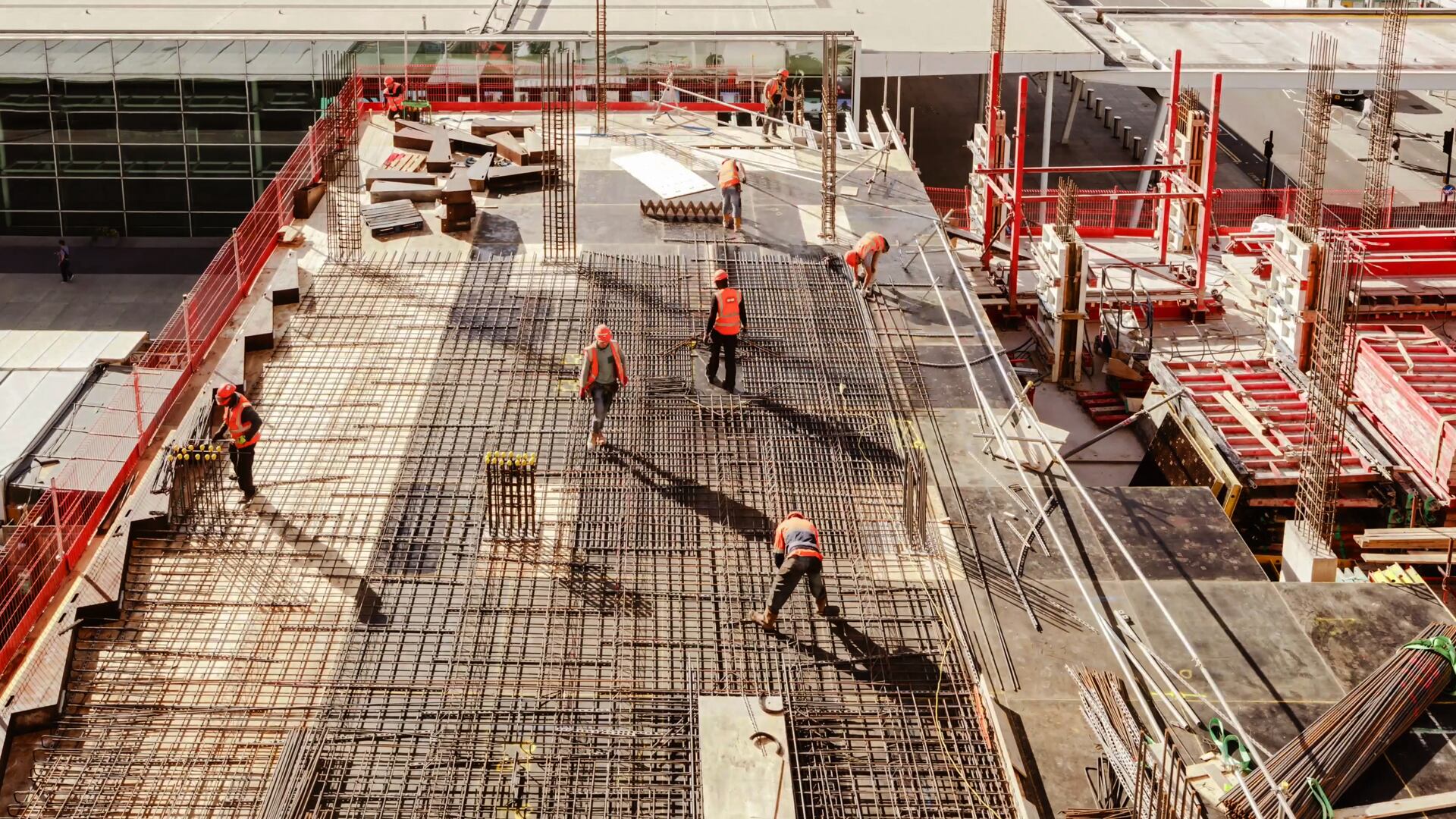 16 por ciento de los trabajos del país son generados de manera directa e indirecta por el sector de la construcción.