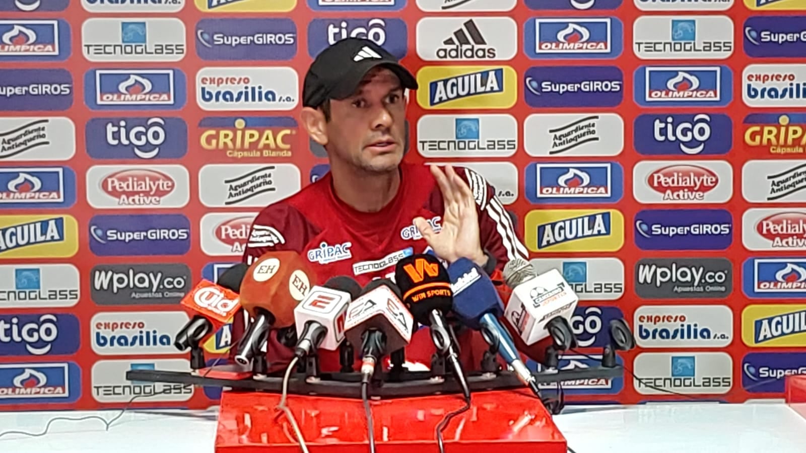 Arturo Reyes, técnico del Junior