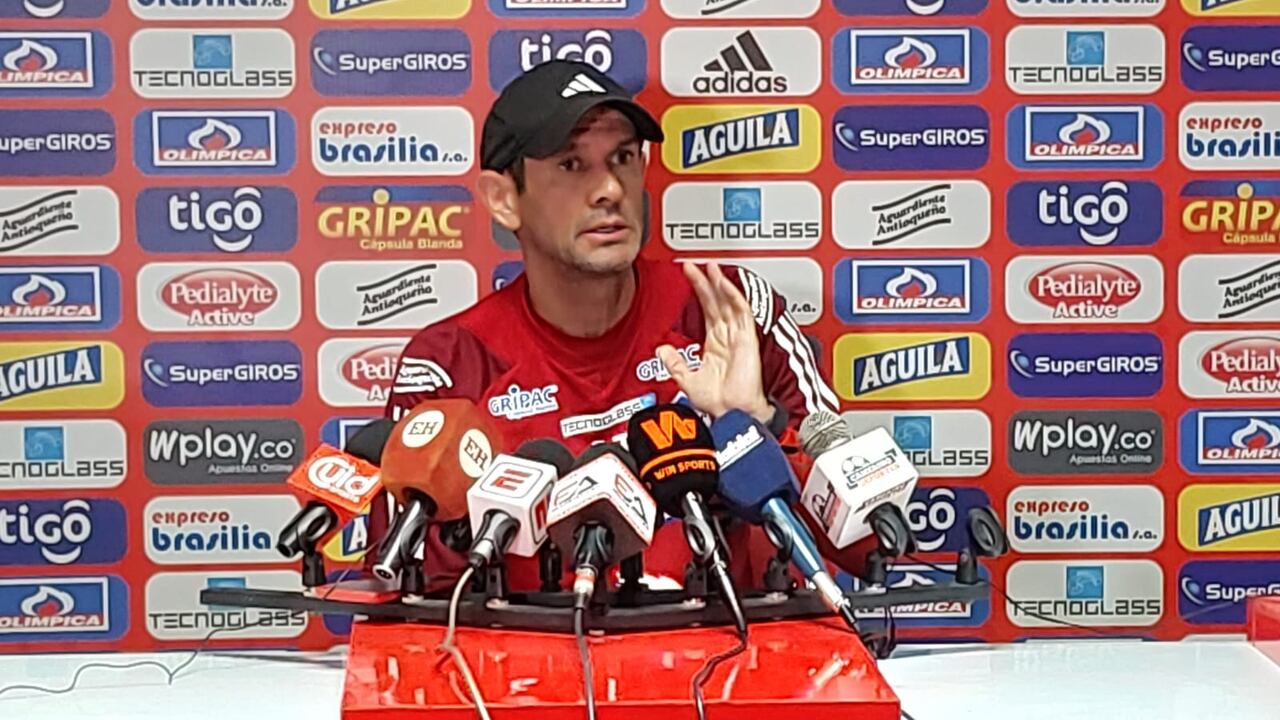 Arturo Reyes, técnico del Junior.