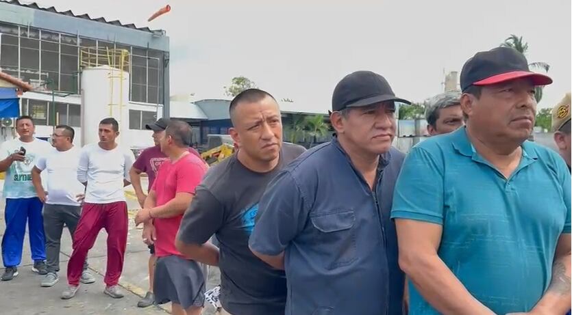 Trabajadores de buques de empresa que comercializa Van Camps