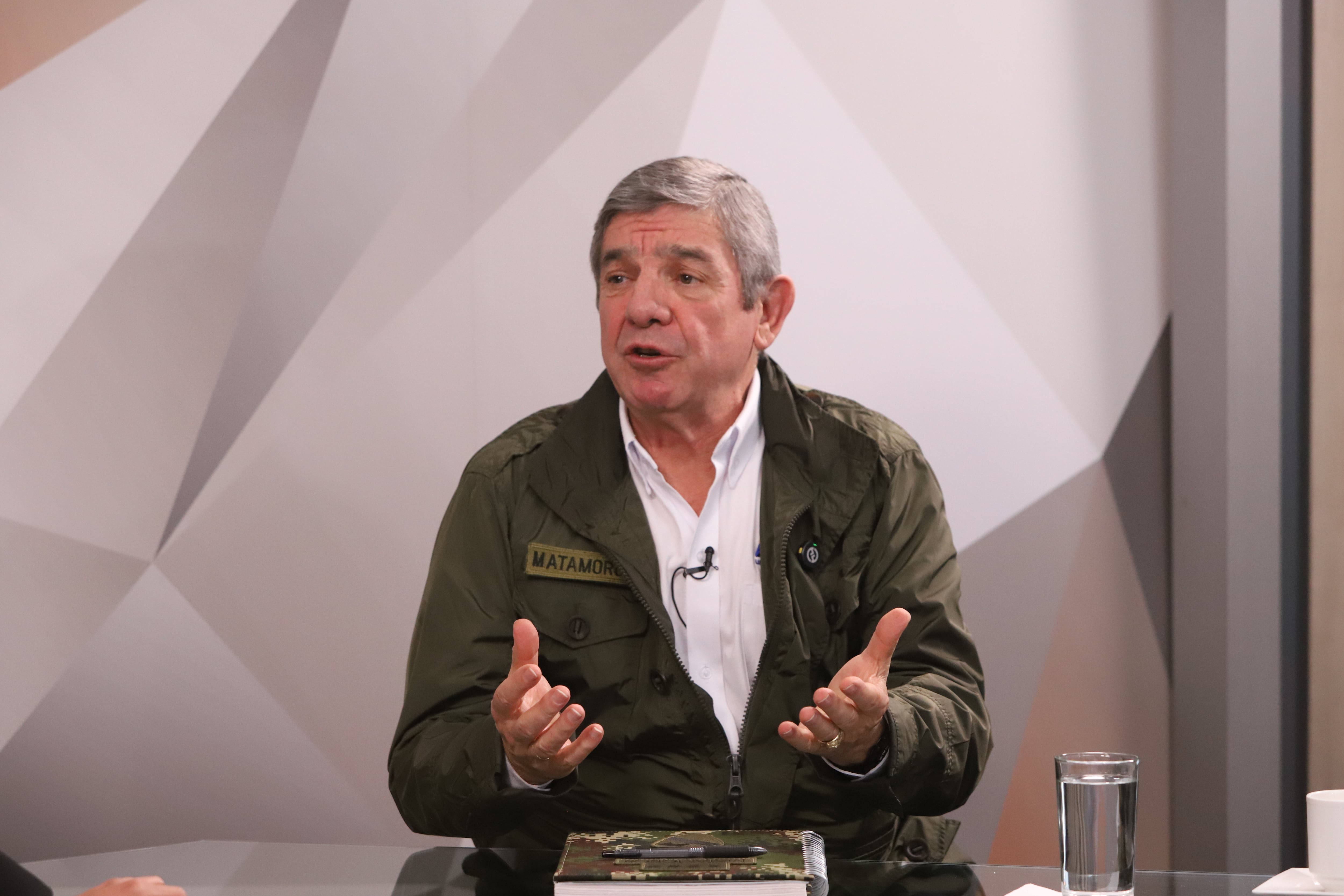 El debate, entrevista de Yesid Lancheros director de Semana al General (r) Gustavo Matamoros.