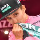 Jai Hindley se viste de rosa a una etapa de finalizar el Giro de Italia 2022