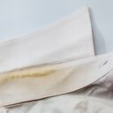 El color amarillo de los cuellos de la camisa puede eliminarse con trucos caseros.