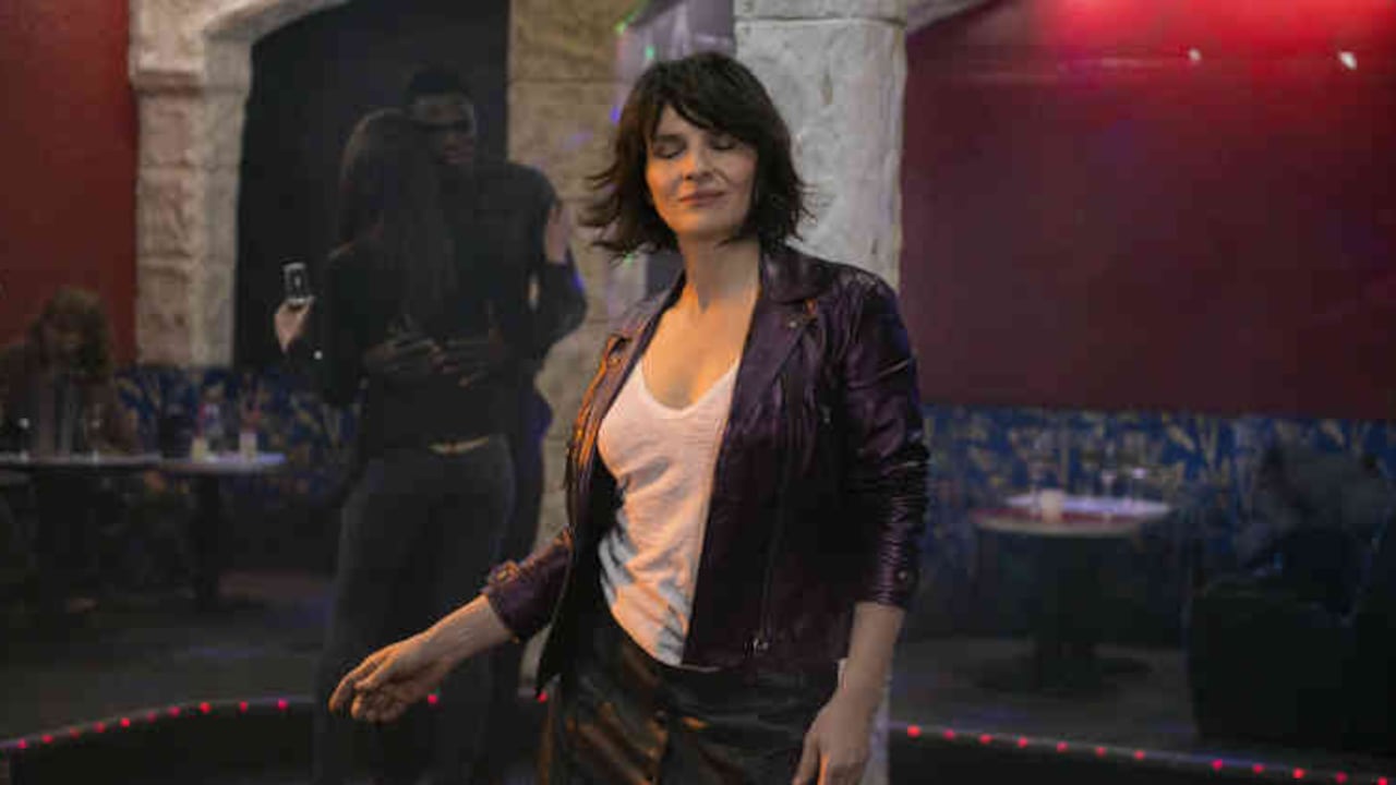 Fotograma de la película Un bello sol interior.