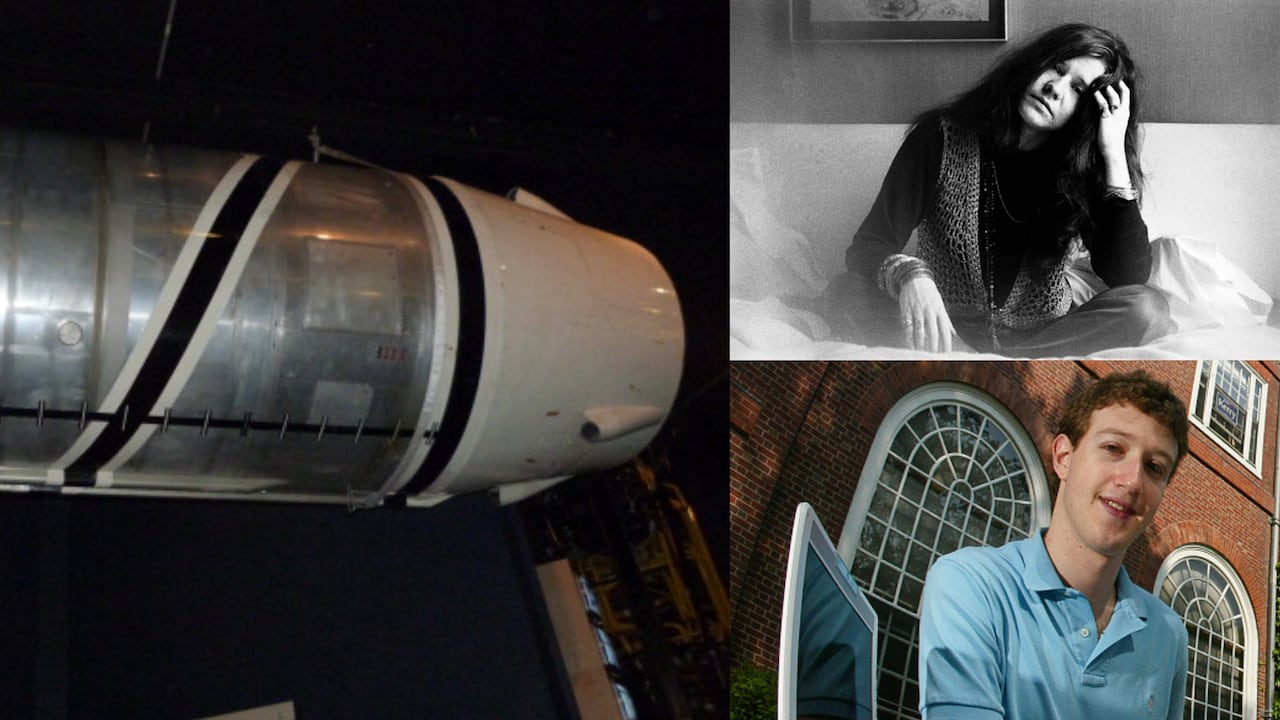 En la imagen: Réplica del Sputnik 1, Janis Joplin y Mark Zuckerburg.