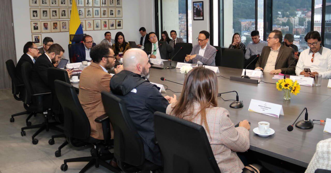 Fracasa la concertación del salario mínimo para 2026.