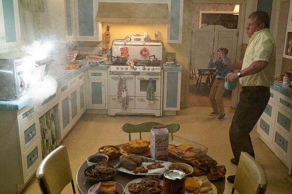 “El más pequeño movimiento puede hacer que explote violentamente”, advirtió la FDA. Para el organismo, esto puede llevar a que al abrir la puerta del electrodoméstico, lance fuertemente agua hirviendo, provocando accidentes en la cocina. (Richard Cartwright via Getty Images) (Foto referencia)