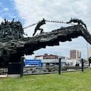 El Monumento a la Solidaridad sufrió un colapso en la parte superior de su estructura.