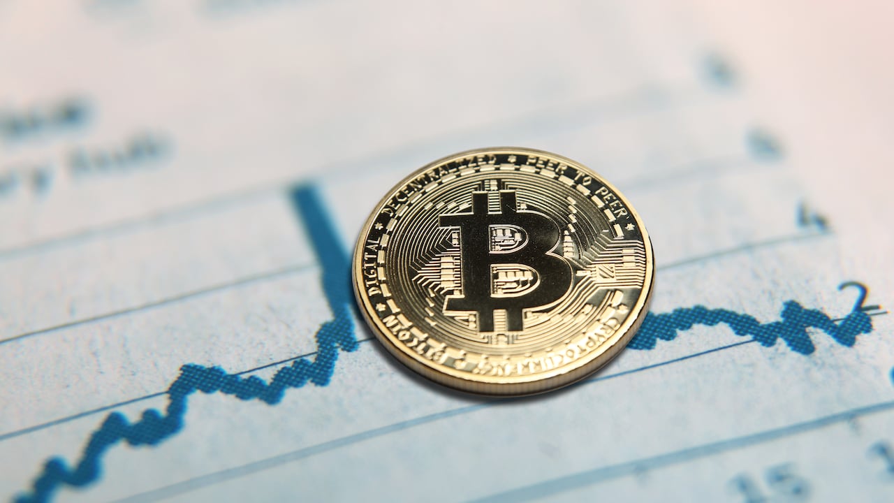 El mercado del Bitcoin se mantiene a la expectativa por lo que pueda pasar en los próximos días.