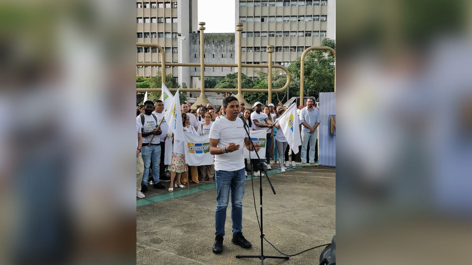 Deninson Mendoza, precandidato a la alcaldía de Cali.