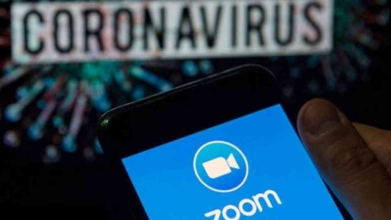 Google prohibió a sus empleados usar Zoom